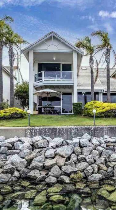 The Blacklighters-Waterfront Retreat Port Lincoln Eksteriør bilde